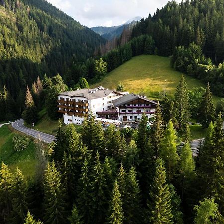 Ganischgerhof Mountain Resort & Spa Nova Ponente Bagian luar foto