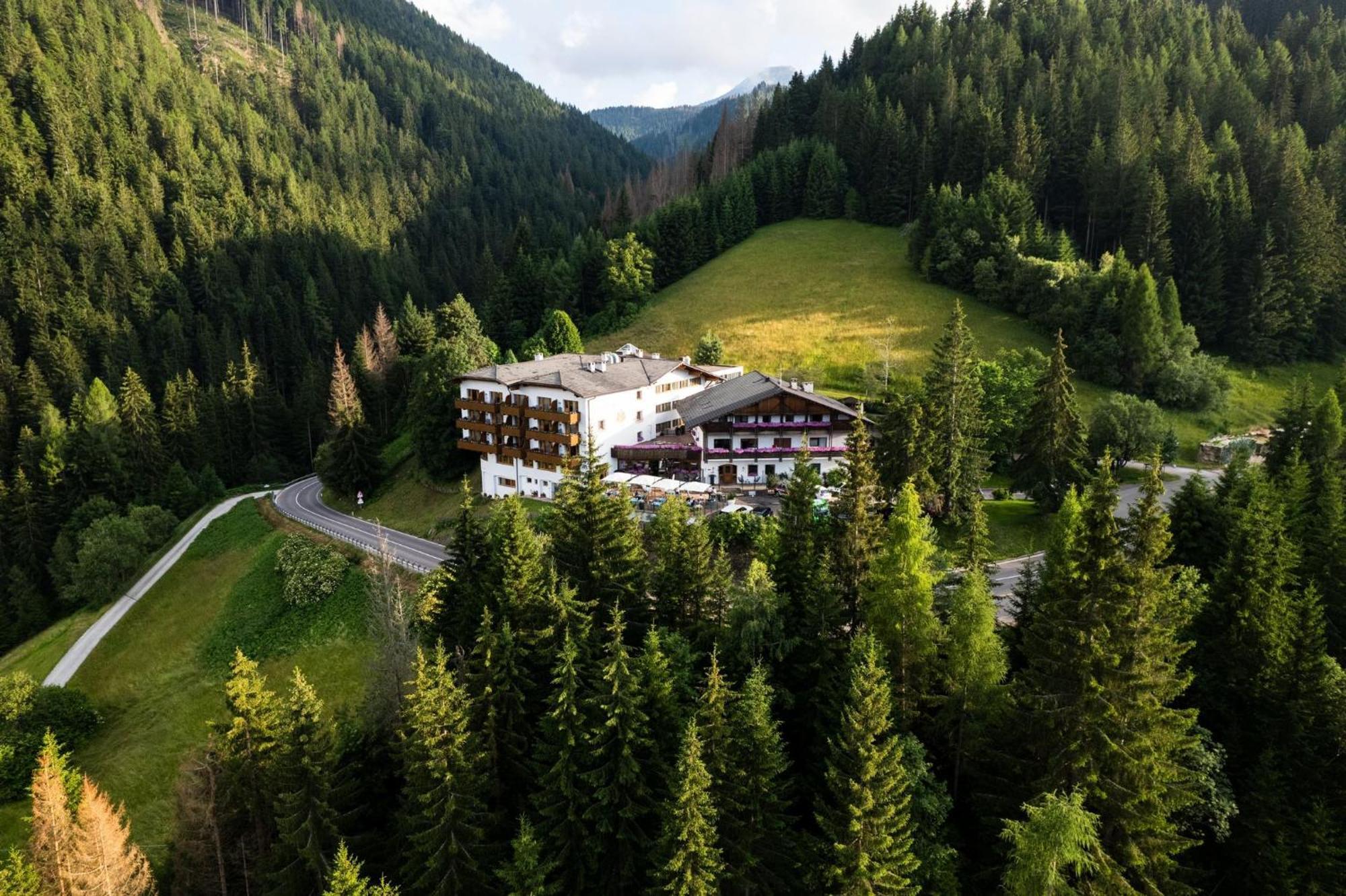 Ganischgerhof Mountain Resort & Spa Nova Ponente Bagian luar foto